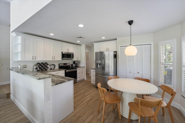 4033 Bluff Harbor Way, Wellington, FL 33449