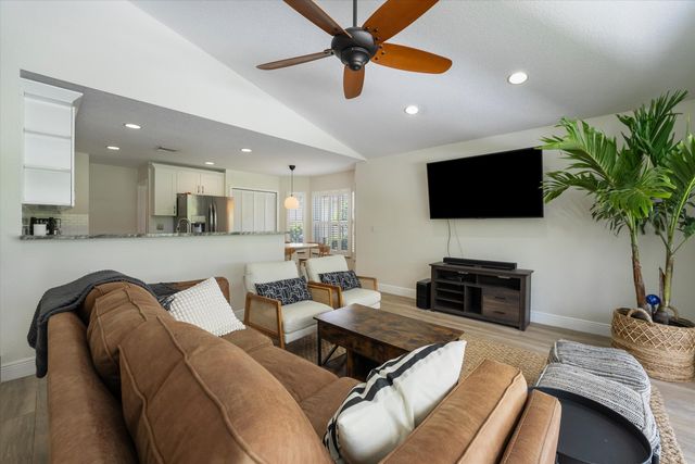4033 Bluff Harbor Way, Wellington, FL 33449