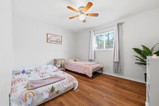 240 Timberlake, Azle, TX 76020