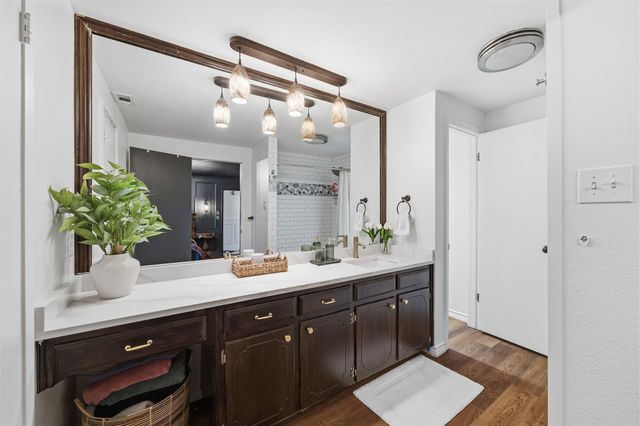 240 Timberlake, Azle, TX 76020