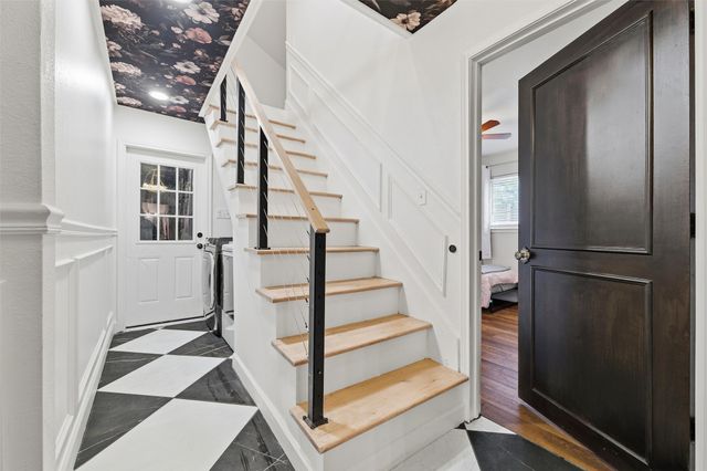 240 Timberlake, Azle, TX 76020