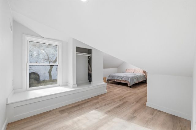 240 Timberlake, Azle, TX 76020