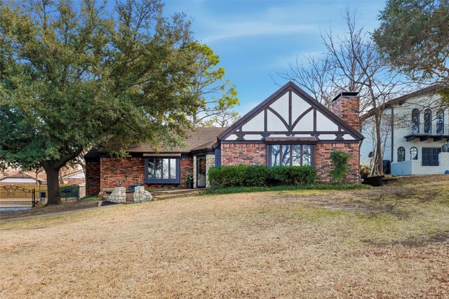 240 Timberlake, Azle, TX 76020
