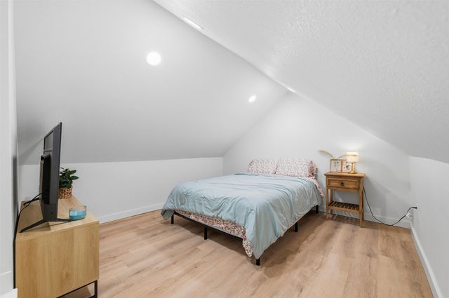 240 Timberlake, Azle, TX 76020