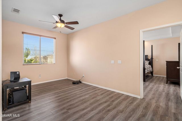 39118 Dunbar Street, Palmdale, CA 93551