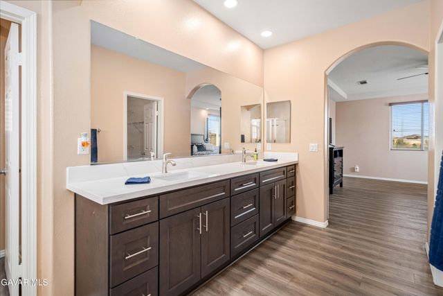 39118 Dunbar Street, Palmdale, CA 93551