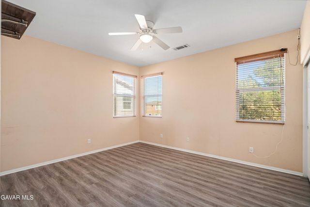 39118 Dunbar Street, Palmdale, CA 93551