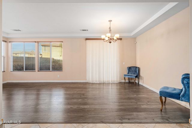 39118 Dunbar Street, Palmdale, CA 93551