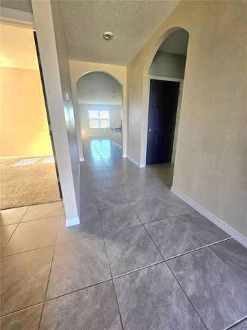 2853 GRANDBURY GROVE RD, Lakeland, FL 33811