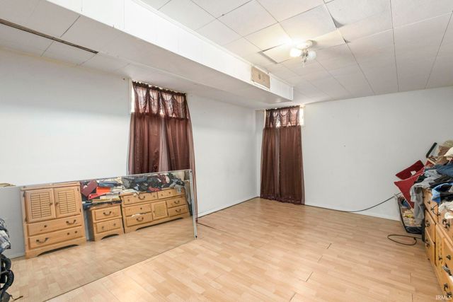 1220 Victory Avenue, South Bend, IN 46615