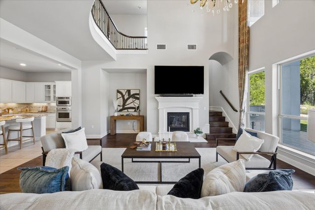 1600 Morning Moon CIR, Austin, TX 78732