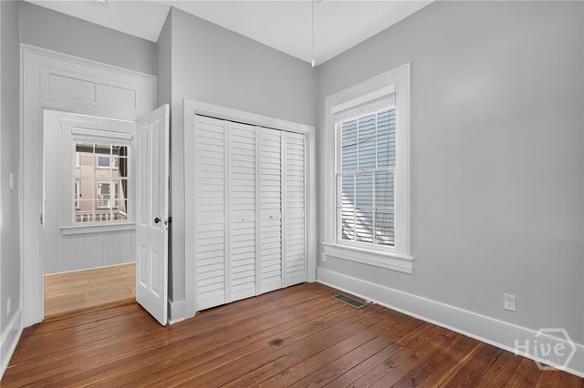 902 Barnard Street, Savannah, GA 31401