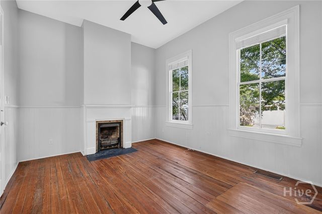 902 Barnard Street, Savannah, GA 31401