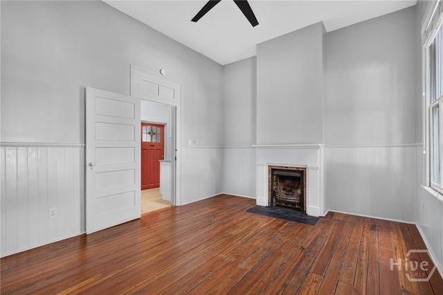 902 Barnard Street, Savannah, GA 31401