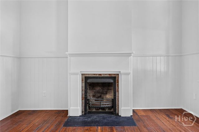 902 Barnard Street, Savannah, GA 31401