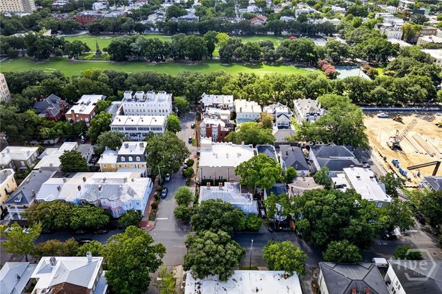 902 Barnard Street, Savannah, GA 31401
