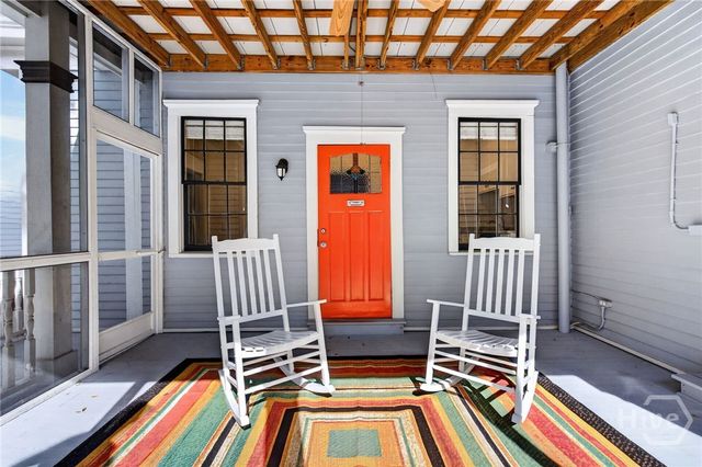 902 Barnard Street, Savannah, GA 31401