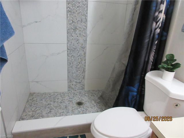 1114-1116 NE 8th ST, Cape Coral, FL 33909