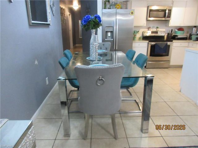 1114-1116 NE 8th ST, Cape Coral, FL 33909