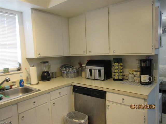 1114-1116 NE 8th ST, Cape Coral, FL 33909