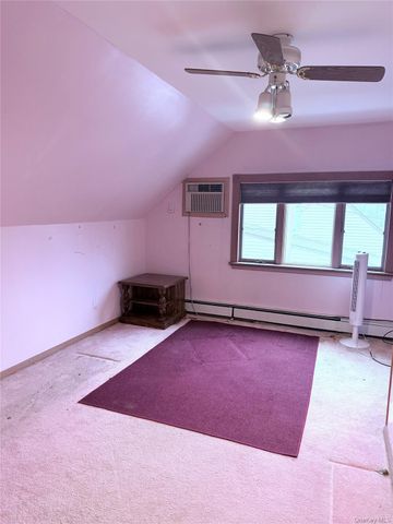 92 Stone Lane, Levittown, NY 11756