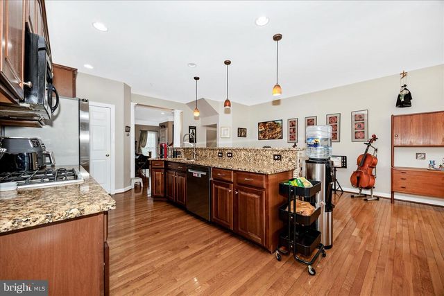 9441 DUNRAVEN ST, Frederick, MD 21704
