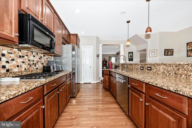 9441 DUNRAVEN ST, Frederick, MD 21704