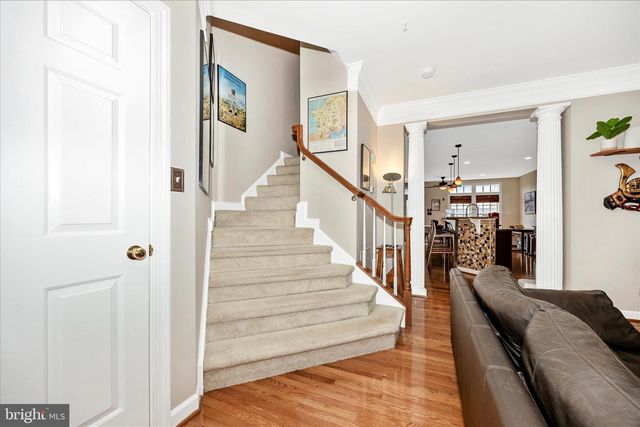 9441 DUNRAVEN ST, Frederick, MD 21704
