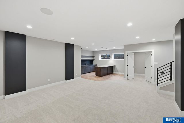 9116 Marbella Drive, Lincoln, NE 68520