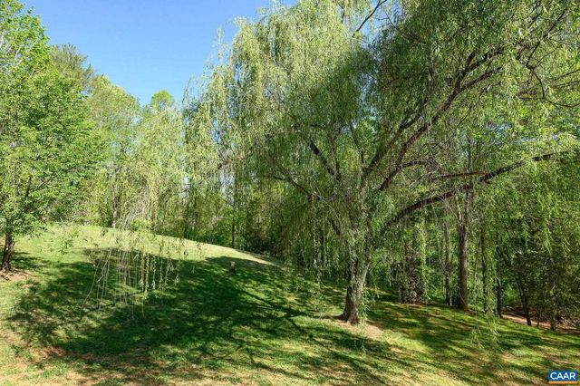 4568 ROCKFISH GAP TPKE, Charlottesville, VA 22903