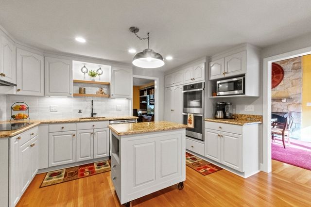 29 Kay Street, Westborough, MA 01581