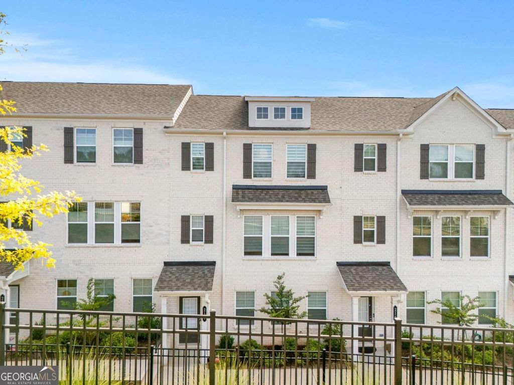 218 Maycrest Path, Tucker, GA 30084