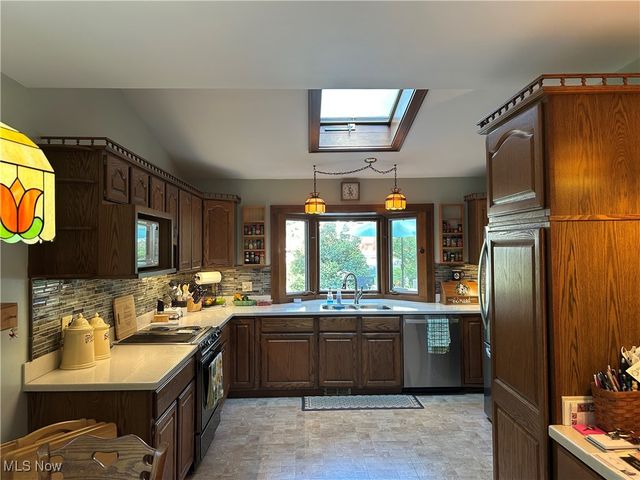 1714 W Jackson Street, Painesville Twp, OH 44077