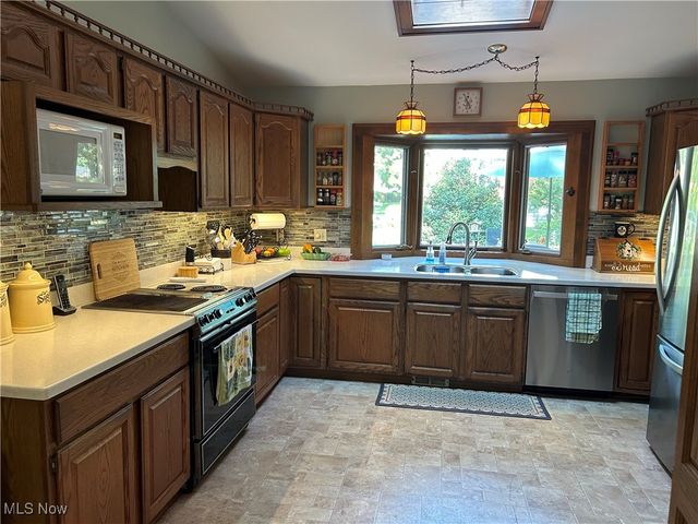 1714 W Jackson Street, Painesville Twp, OH 44077