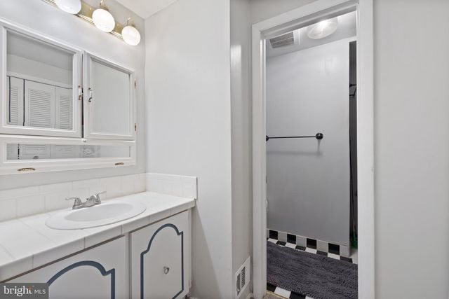 9315 MIDLAND TURN, Upper Marlboro, MD 20772