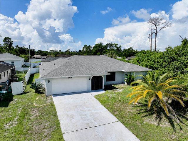 23235 MCQUEENEY AVENUE, Punta Gorda, FL 33980