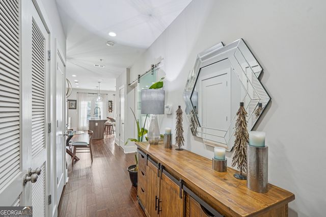 307 Canton Way, Roswell, GA 30075