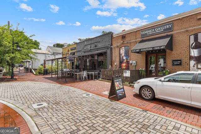 307 Canton Way, Roswell, GA 30075