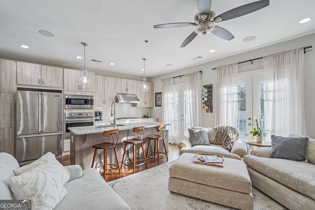 307 Canton Way, Roswell, GA 30075