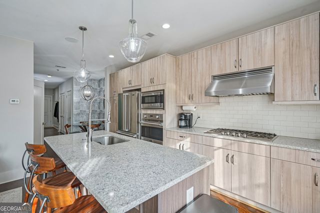 307 Canton Way, Roswell, GA 30075