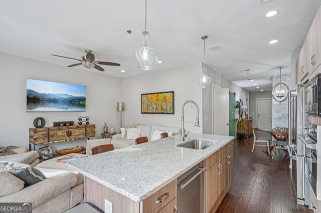 307 Canton Way, Roswell, GA 30075