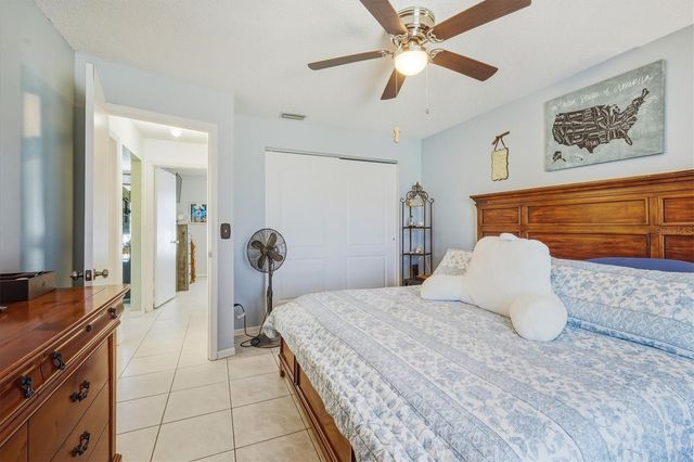 4162 WINFALL AVENUE, North Port, FL 34286