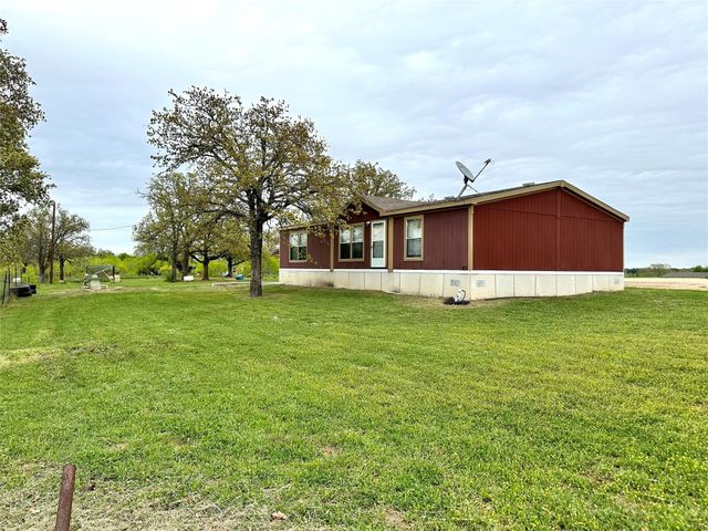705 Thompson RD, Dale, TX 78616