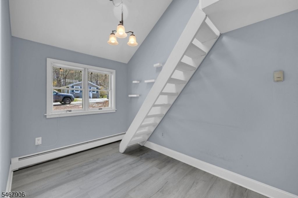 28 Oriole Rd, Jefferson Twp., NJ 07438 — photo 4
