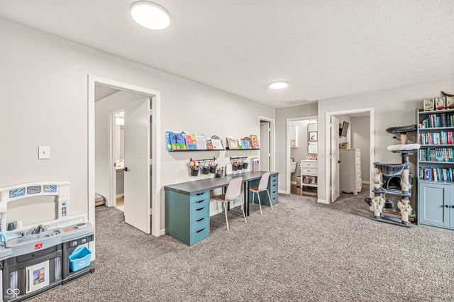 2251 Hanover Road, Brownsburg, IN 46112