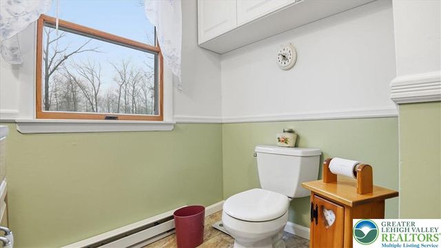 215 Tego Lake Road, East Stroudsburg, PA 18302