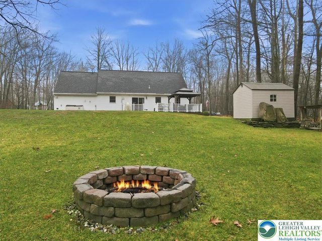 215 Tego Lake Road, East Stroudsburg, PA 18302