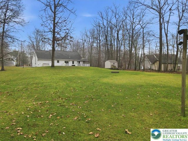 215 Tego Lake Road, East Stroudsburg, PA 18302