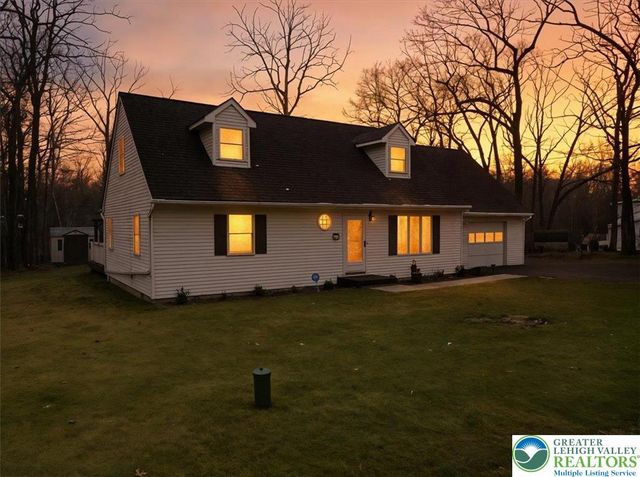 215 Tego Lake Road, East Stroudsburg, PA 18302