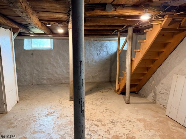 30 Stiles Ave, Morris Plains Boro, NJ 07950